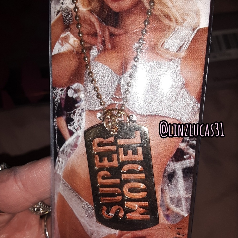 Victoria Secret supermodel necklace, NIP
